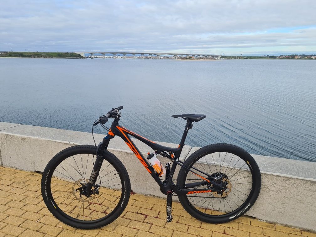 Ktm scarp comp carbono