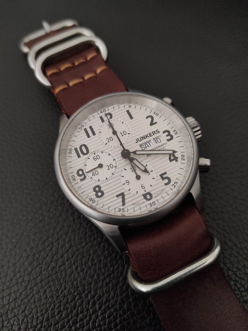 Relógio "Junkers" modelo 6218-1 Valjoux