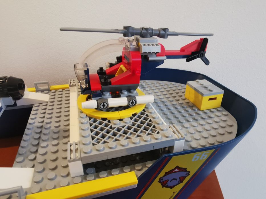 Lego 60266 Ocean exploration ship