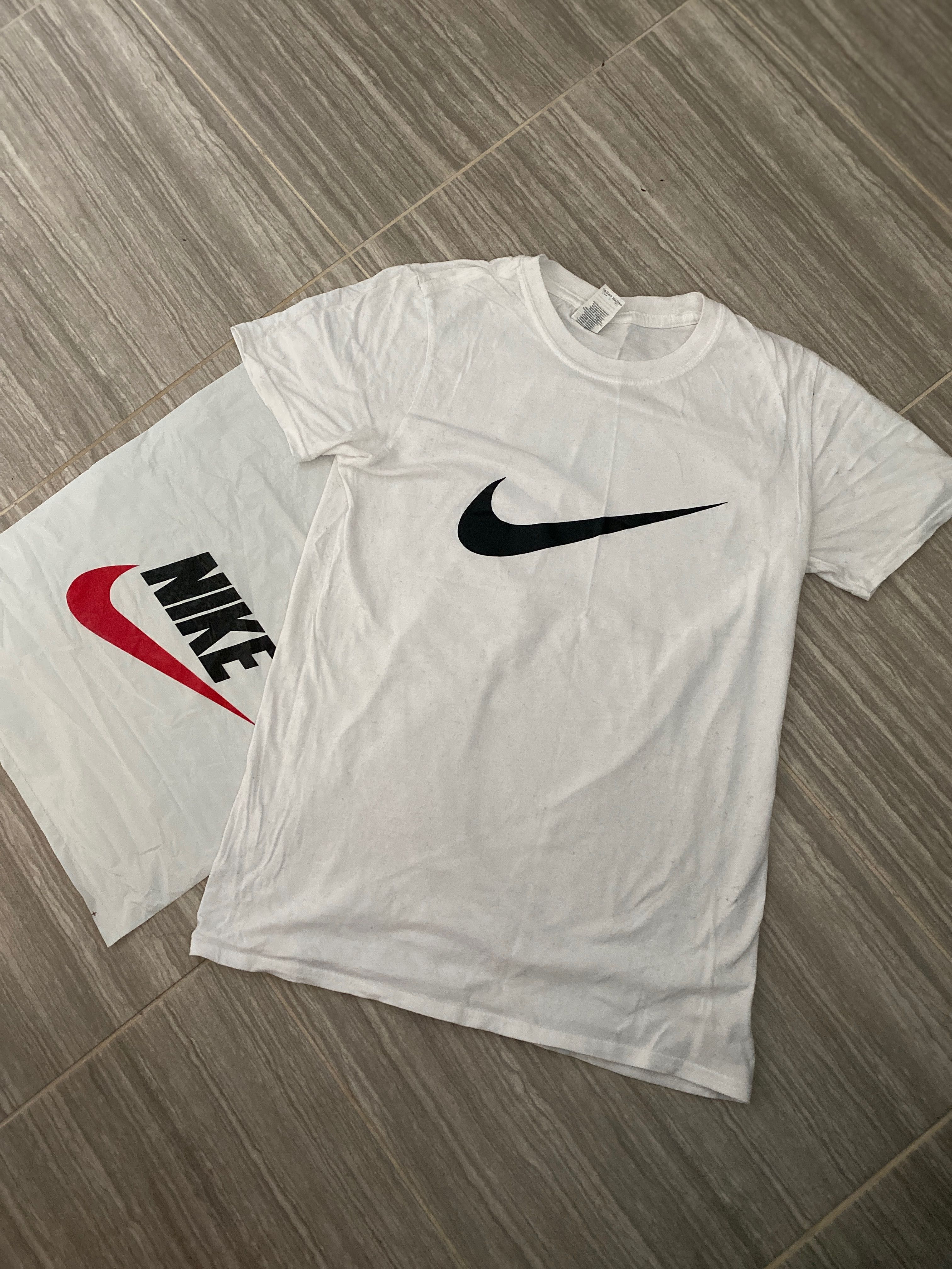 Фудболка Nike Продам Срочно