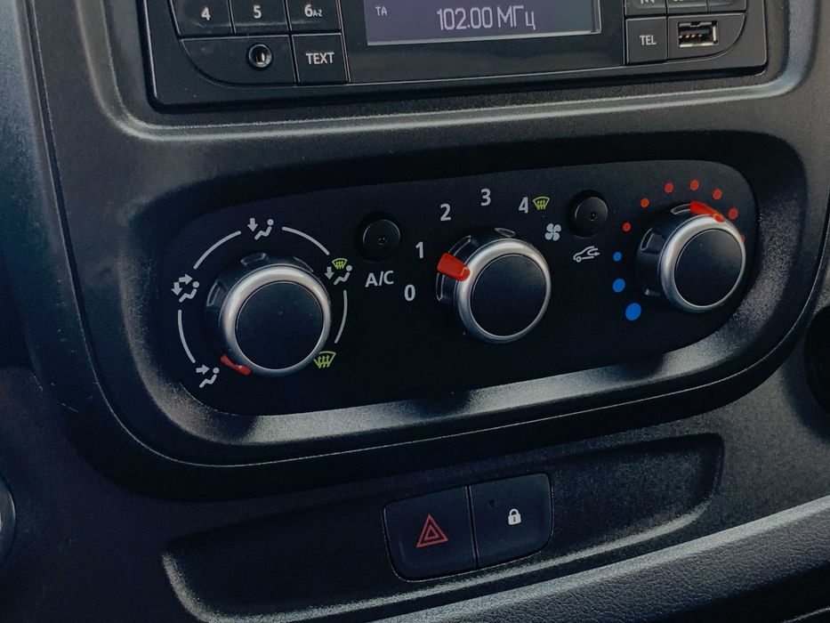 Renault Trafic 2021 2.0 дизель