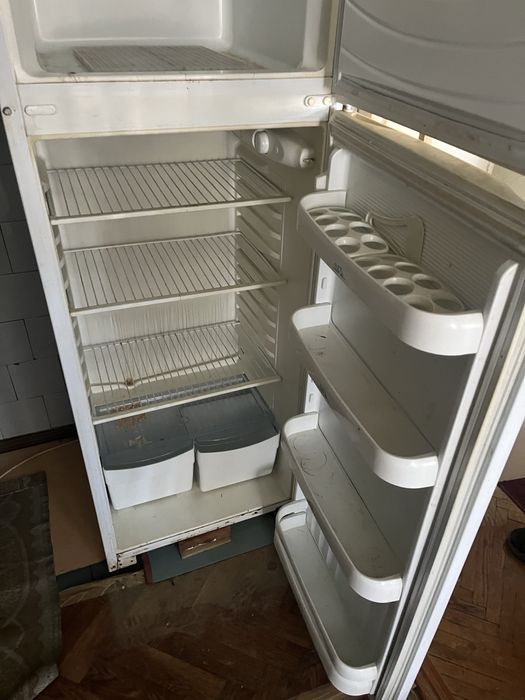 Холодильник вживаний