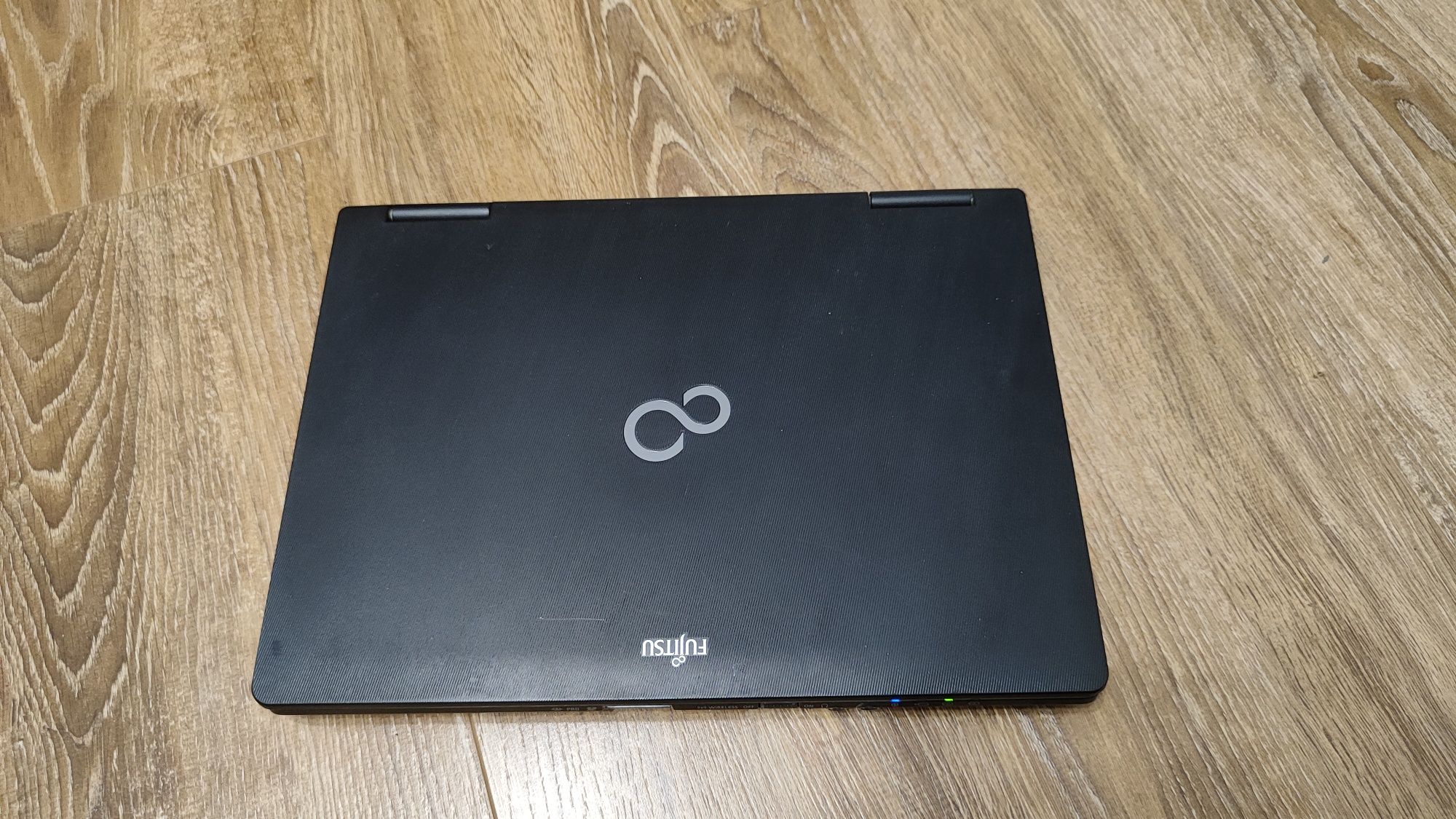 Laptop Fujitsu s751