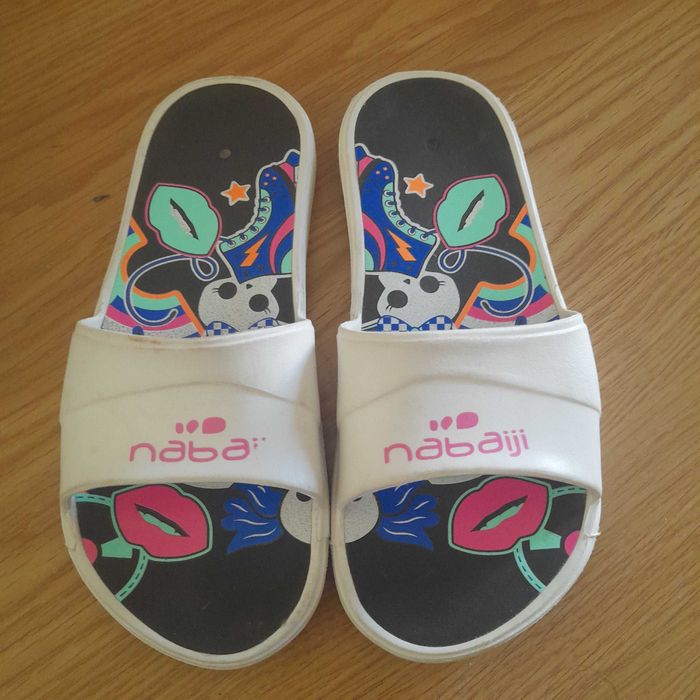 Chinelos Piscina da Decathlon: Tam 31-32