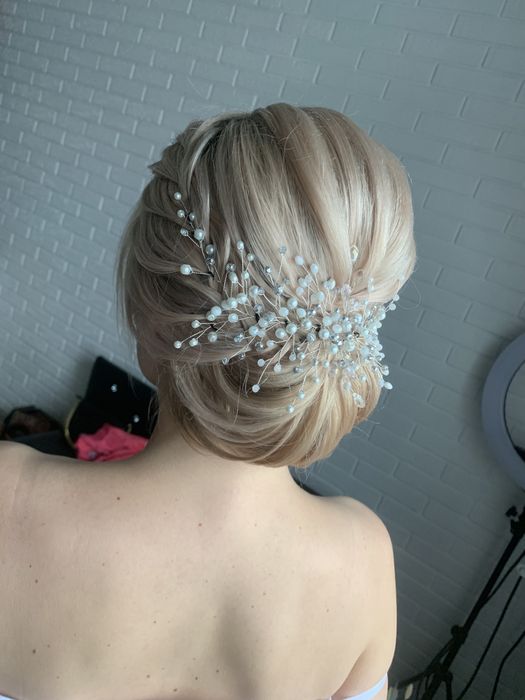 Роблю зачіски, маю прикраси ручноі роботи