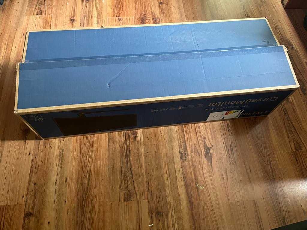 Monitor panoramiczny Samsung C49J890DKR - 49"