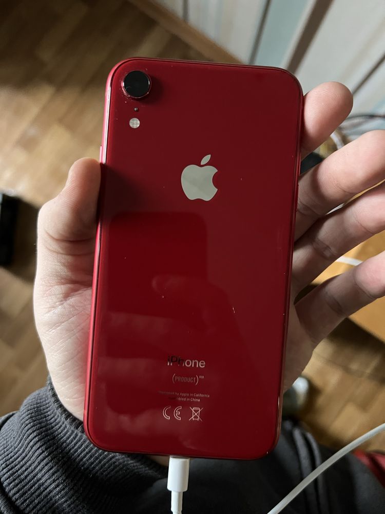 iPhone Xr с дефектом