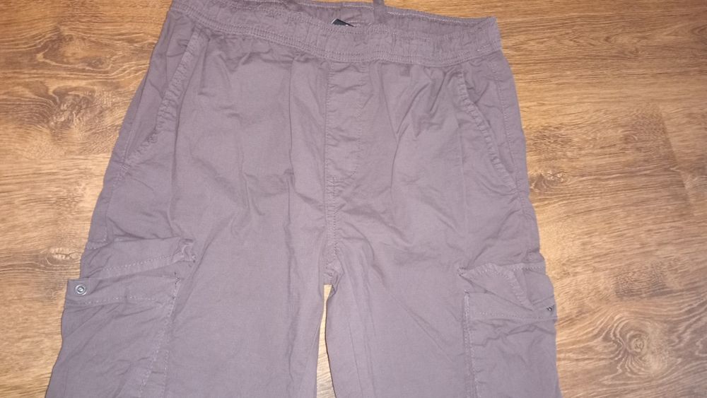 Brązowe bojówki rozm. S