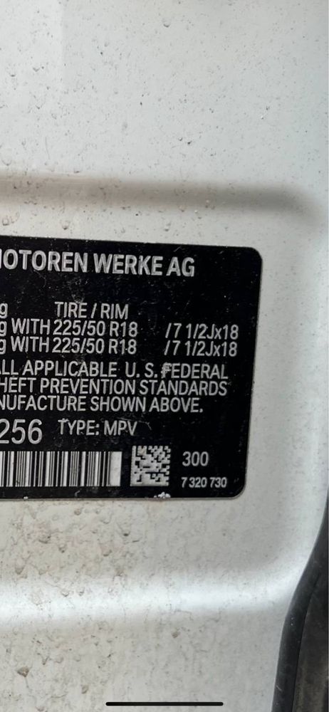 Розборка шрот BMW X1 F48 LCI колір 300 (alpinweiss 3)