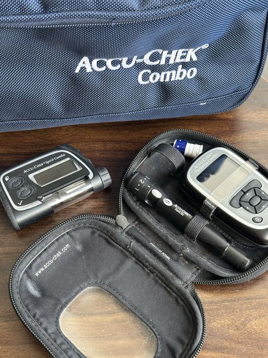 Pompa insulinowa ACCU CHEK spirit combo