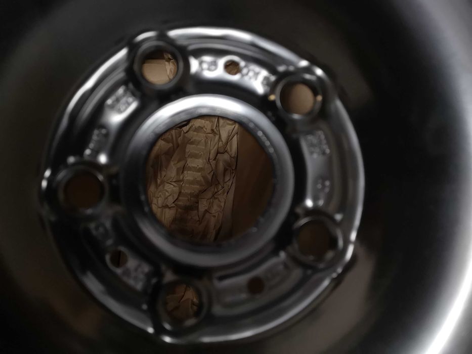 felgi stalowe 16 czarne skoda - vw