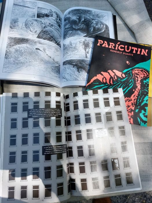 4 livros banda desenhada preto e branco