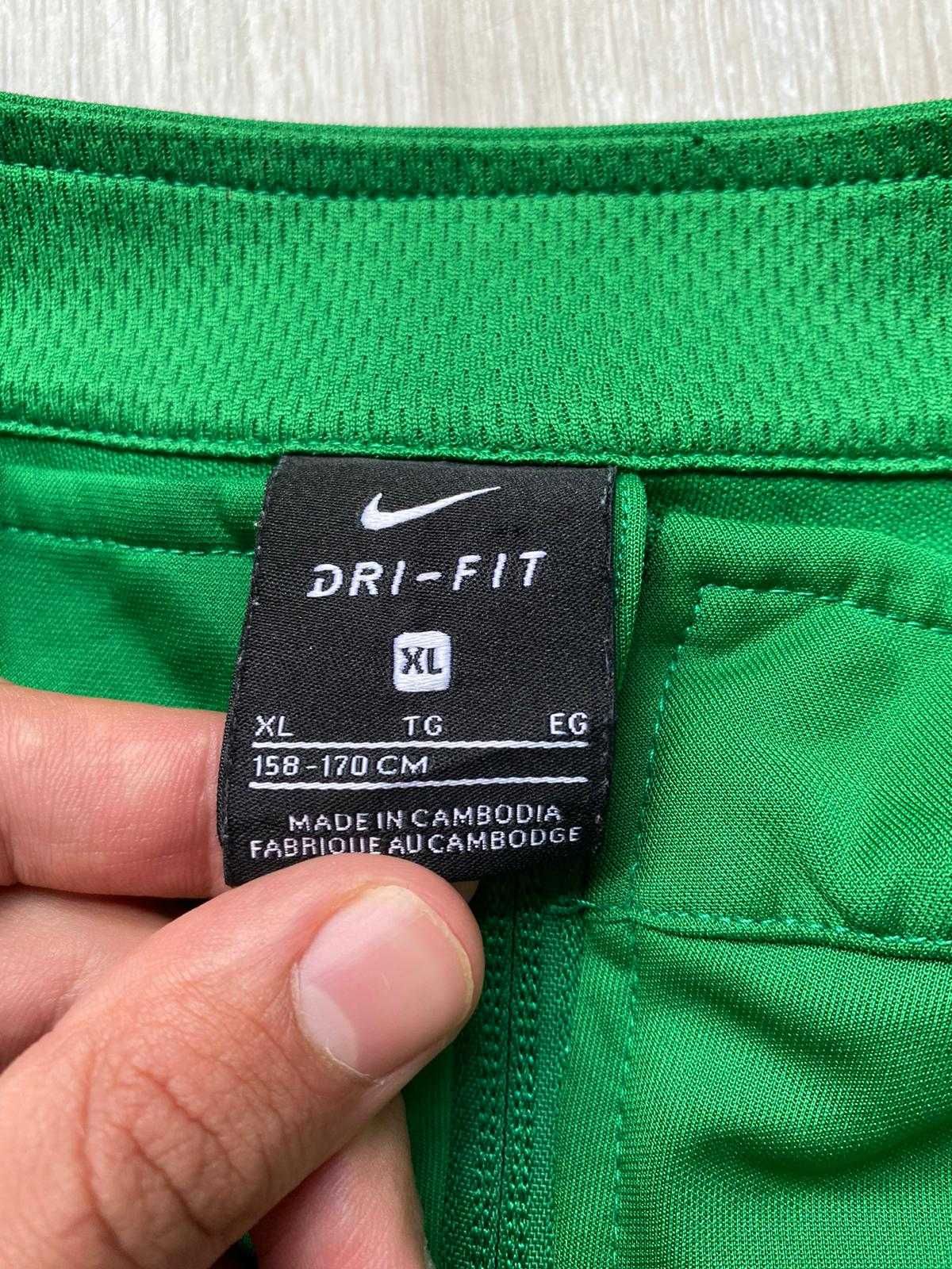 Casaco Nike verde