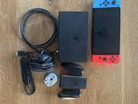 Nintendo switch oled z dwoma grami i pokrowcem