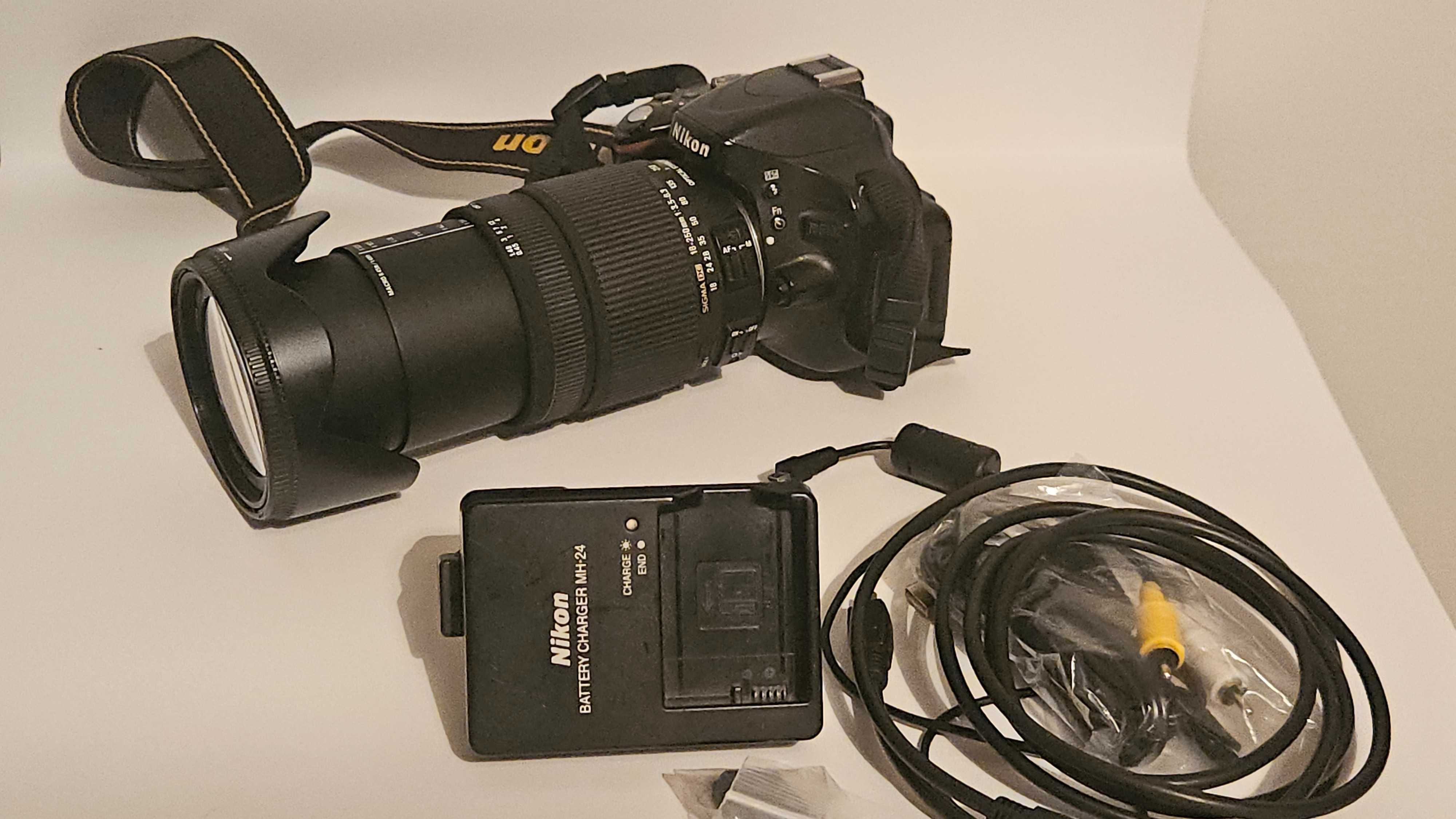 Aparat Nikon D5100 z Obiektywem Sigma DC 18-250!!!