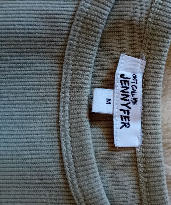 Топ жіночий з рукавами