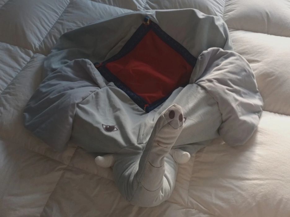 Puf Ikea criança elefante