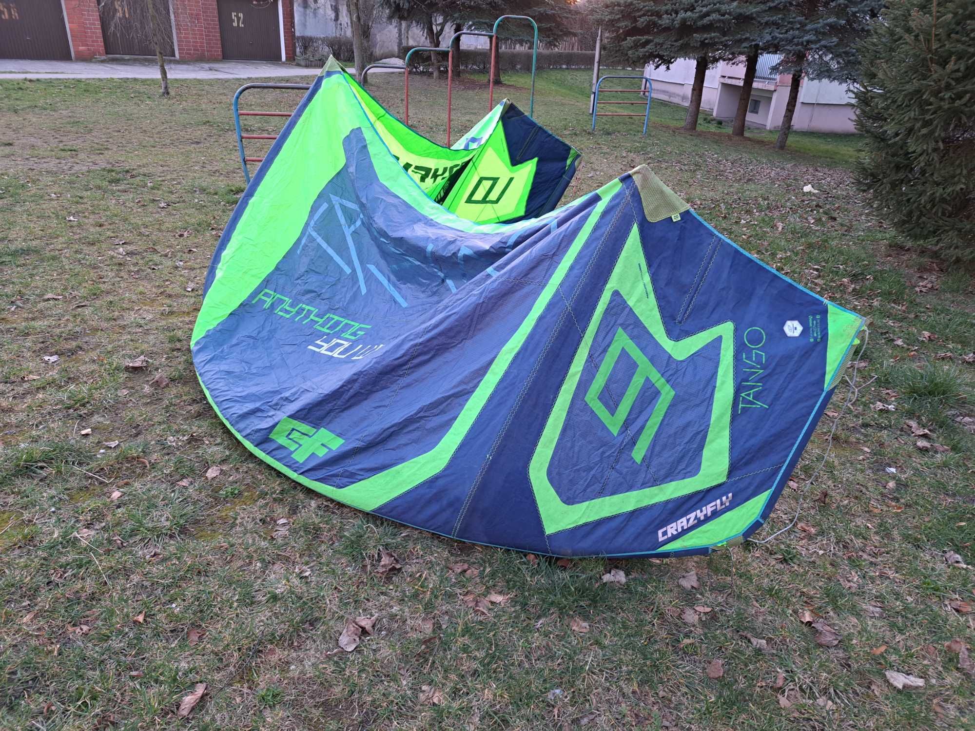 Crazyfly 9m model Tango 2018