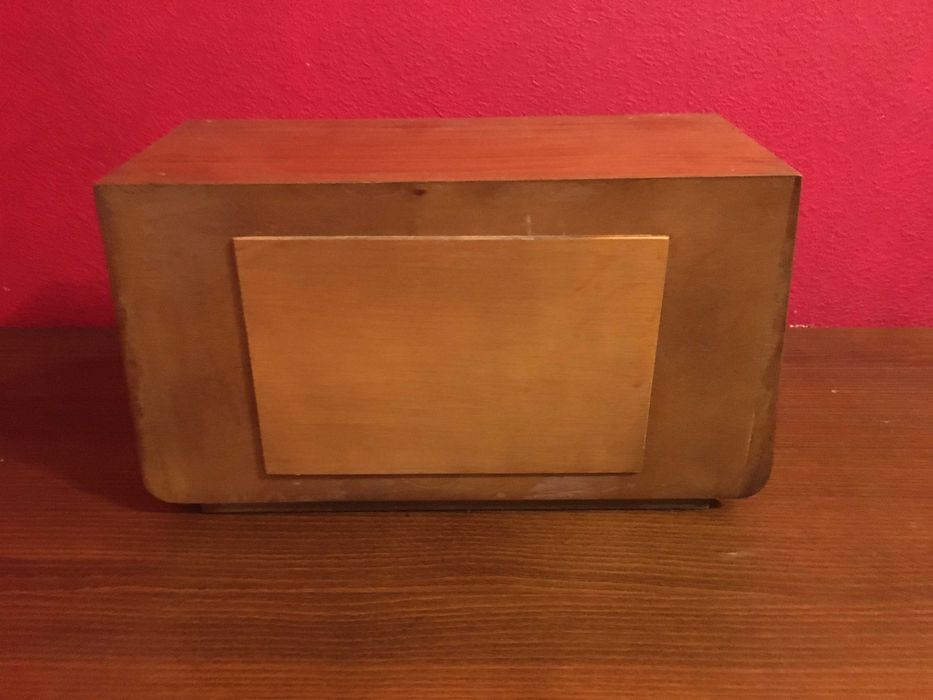 Старинные настольные часы с боем