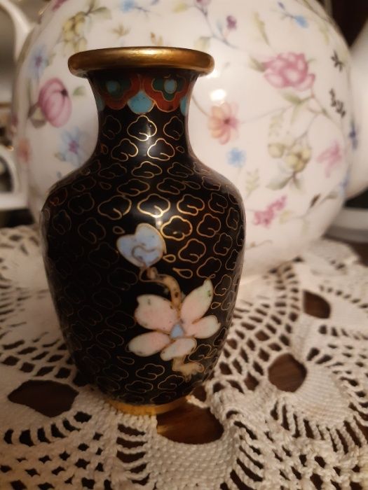 Миниатюрная китайская ваза клуазоне
