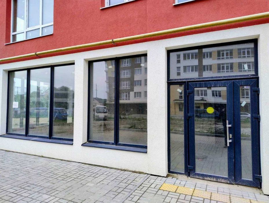 Оренда приміщення в ЖК “Комфорт Плюс”, м. Дубляни