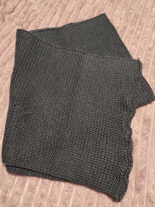 Продам шапки и шарфы