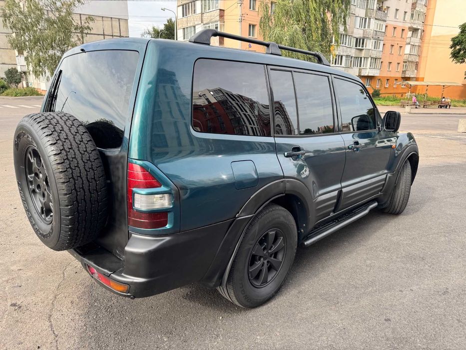 Mitsubishi Pajero Wagon 3