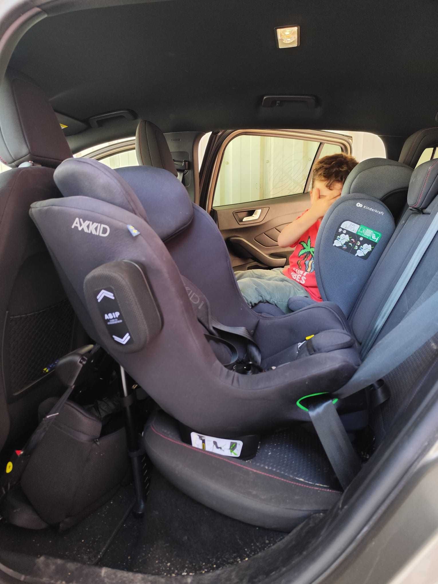Cadeira Auto AXKID MINIKID 4