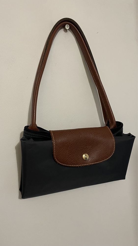 Сумка longchamp.
