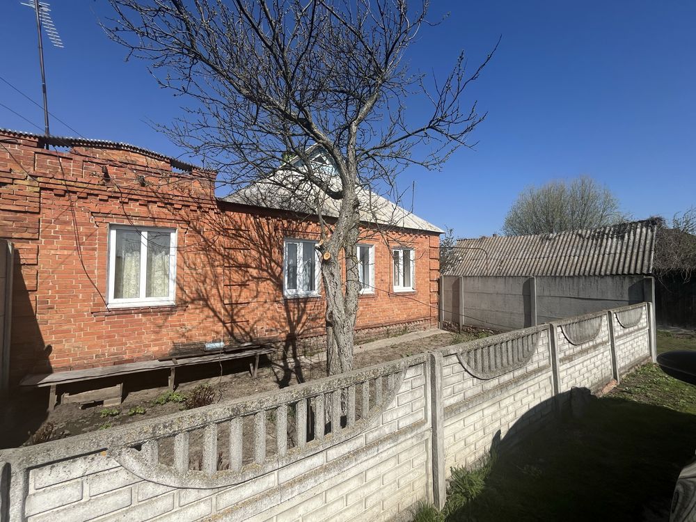 Продам  будинок у Верхній Сироваткі