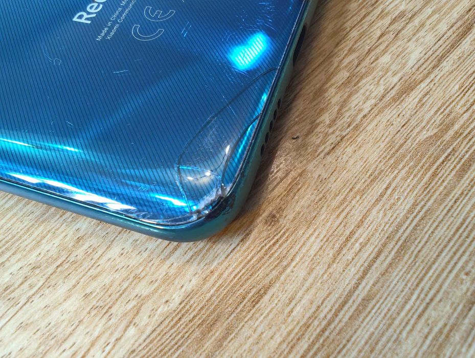 Telefon Xiaomi Redmi Note 9 Pro + etui + szybka