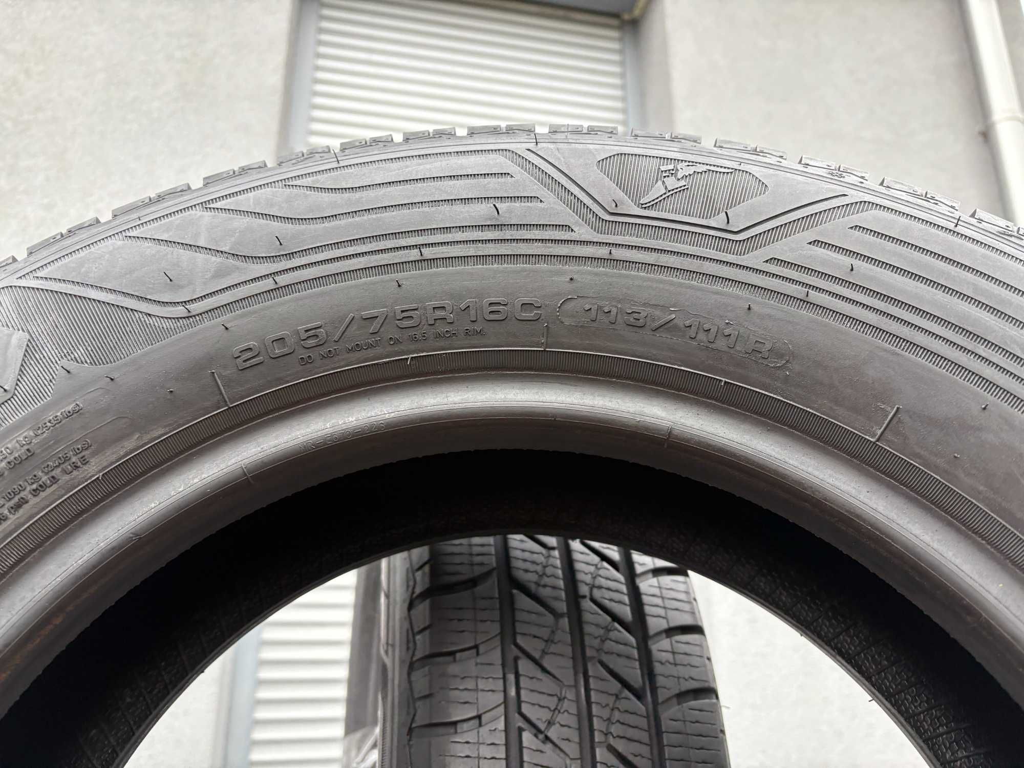 2szt całoroczne 205/75R16C GoodYear 7,8mm 2023r bdb stan! 4S116 fv23%