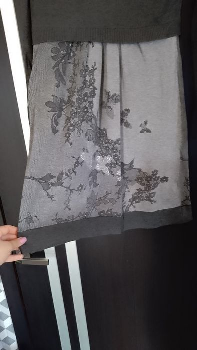 Продам платье на М или Л