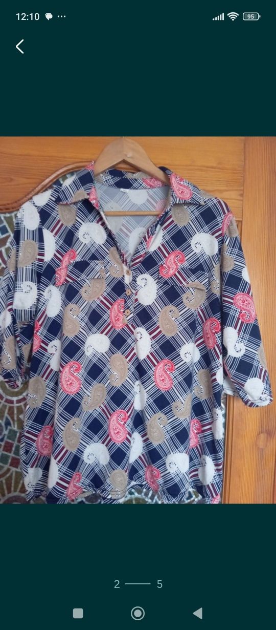 Продам блузу женскую бу