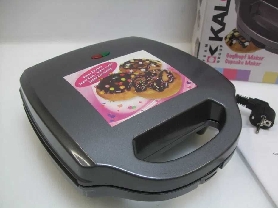 OPIEKACZ WYPIEKACZ Urządzenie do Babeczek Ciastek Mufinki 900W KALORIK