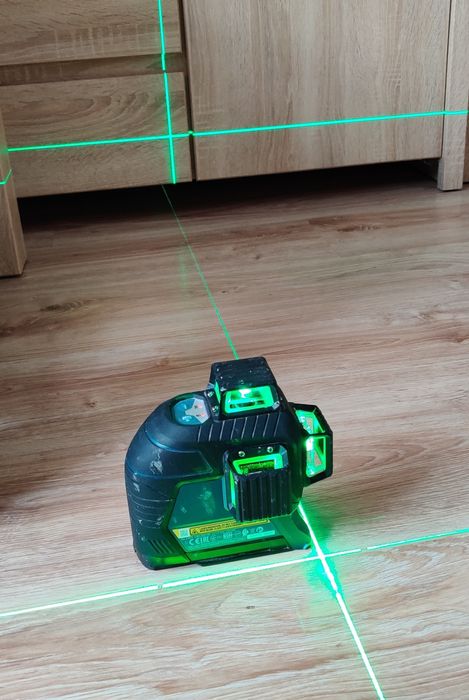Laser liniowy GLL 3-80 G Professional