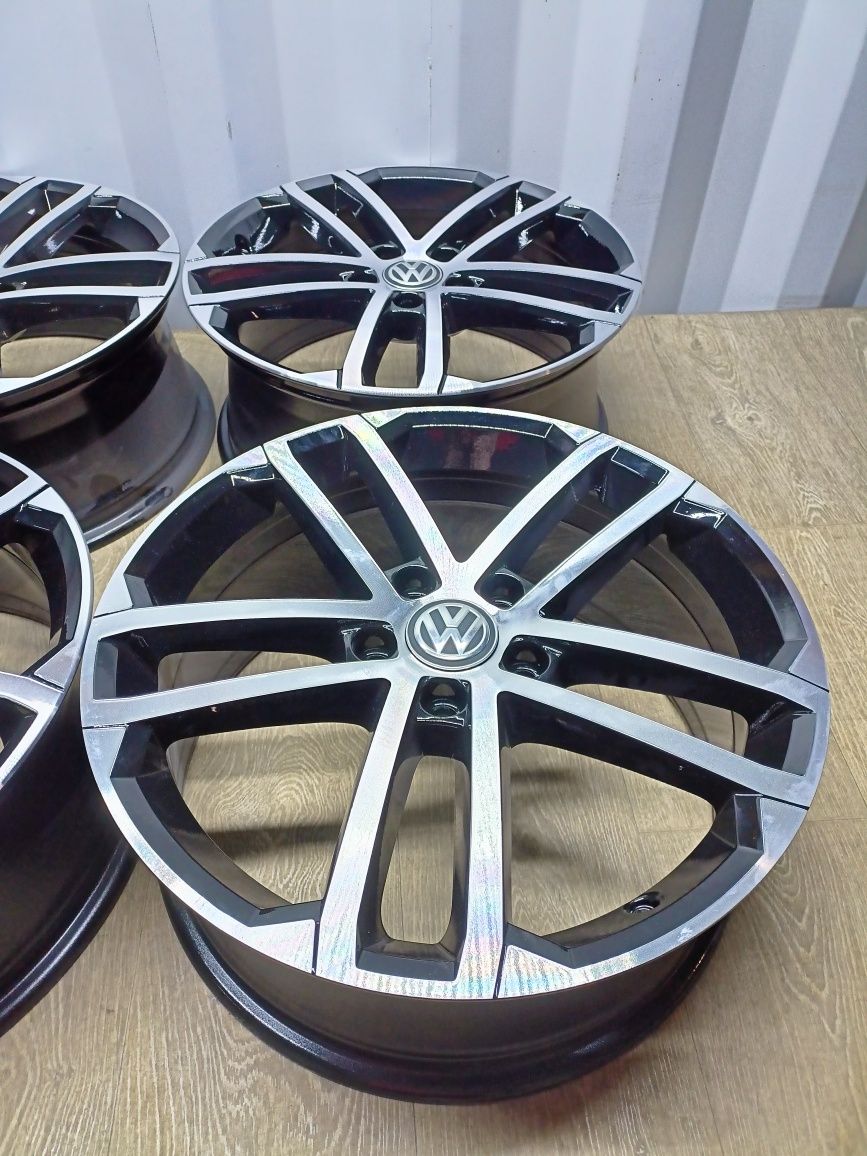 Felgi 18 VW Golf caddy Touran  7.5 j  ET49 5×112 OS 57.1