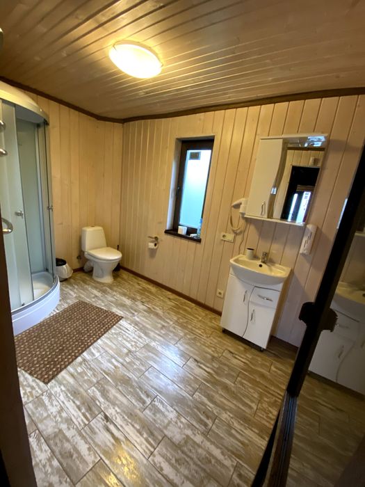 Будинок 200м2 зі зрубу в Буковелі (Поляниця) з ремонтом та меблями.