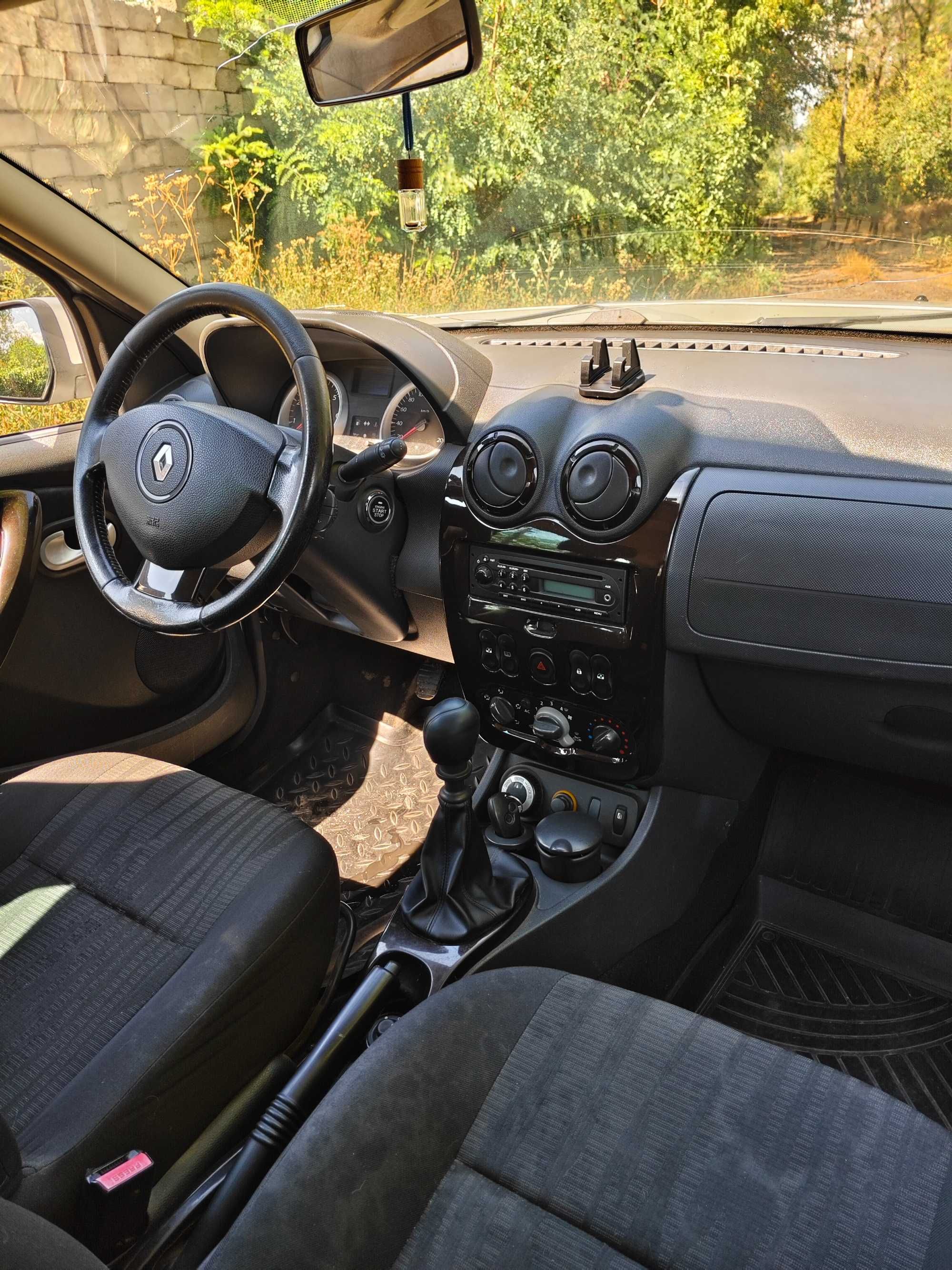 Renault Duster 1.5 dCi 4x4 2010р. 6500$