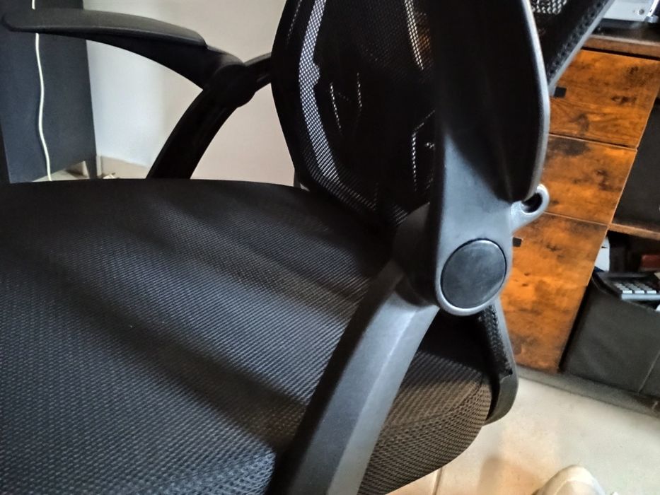 Fotel biurowy obrotowy nowy