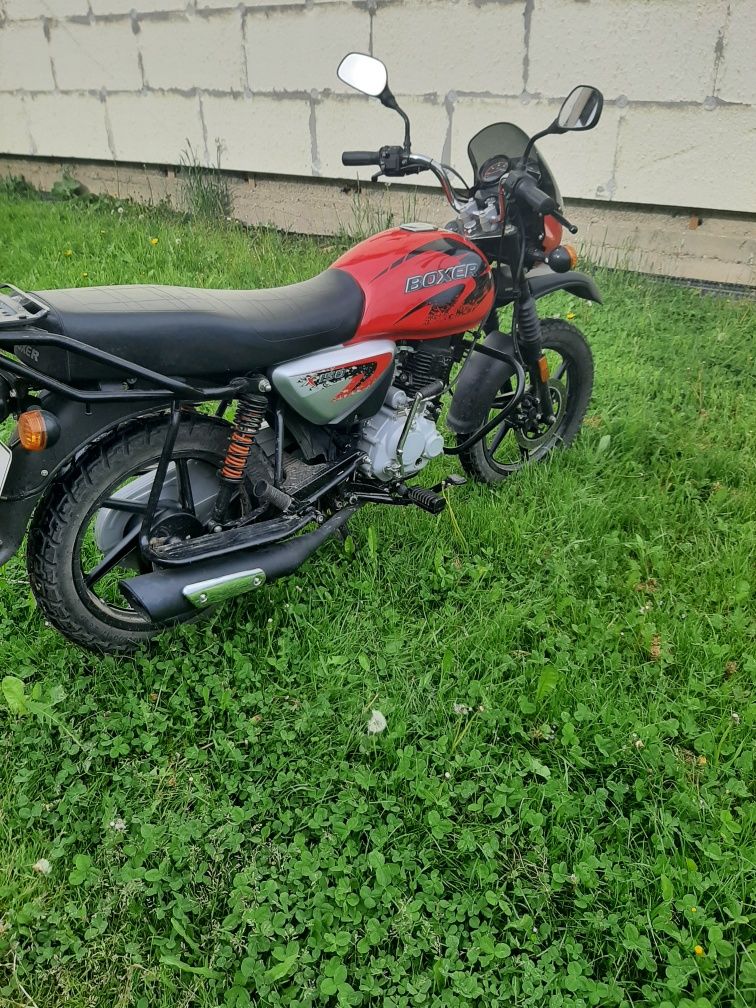 Продаю мотоцикл ВОХЕR BM150X