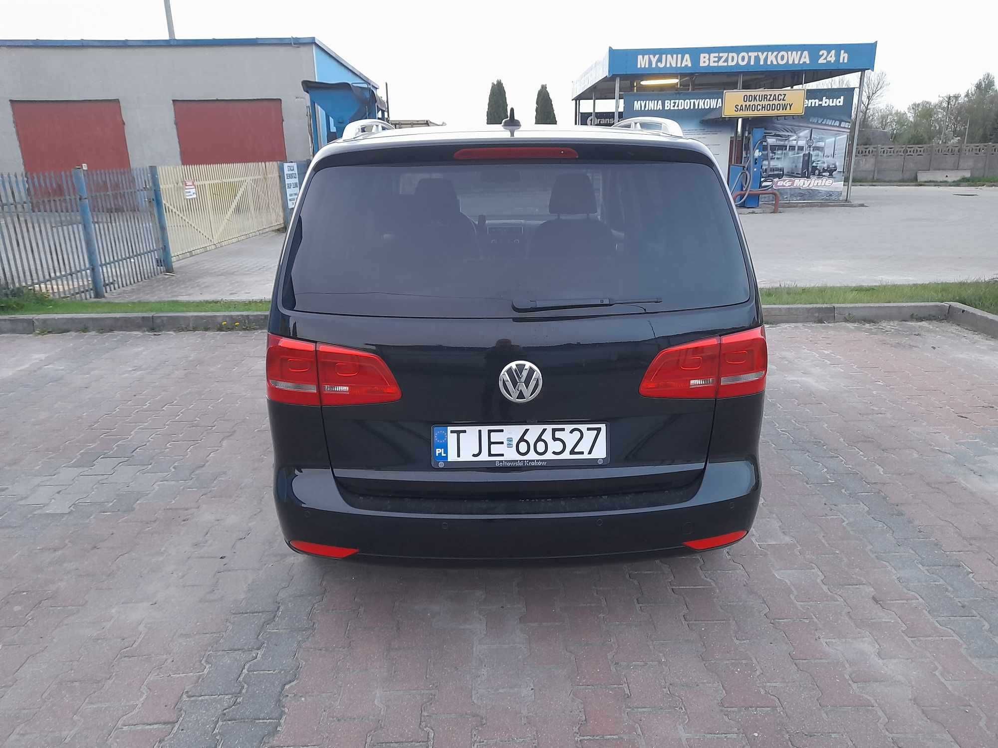 Sprzedam  Volkswagena Touran  2.0 TDI CR