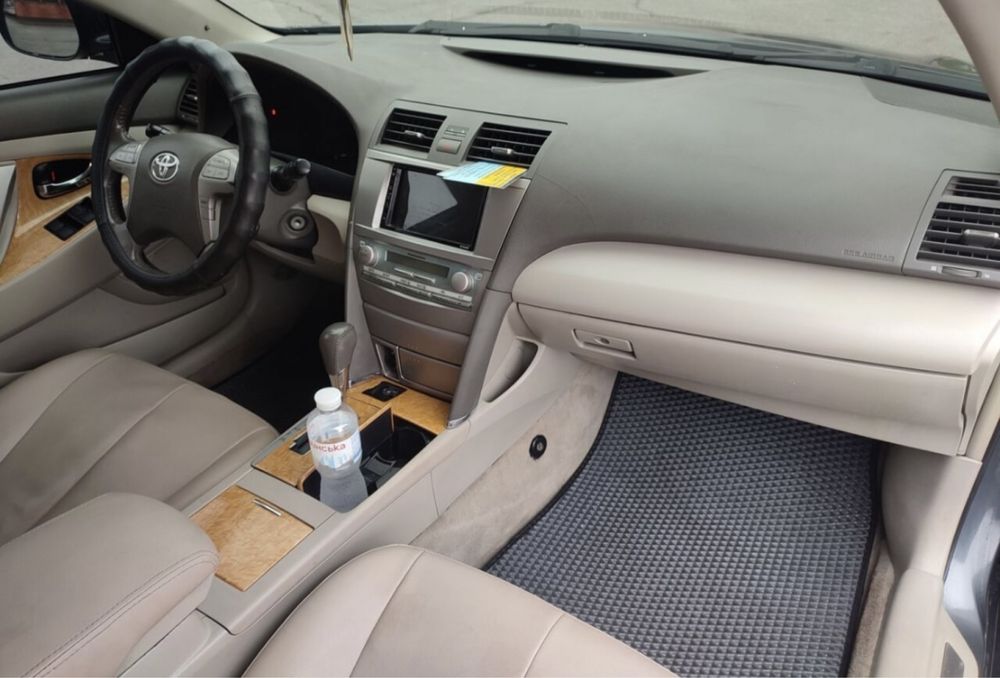 Toyota Camry 2007