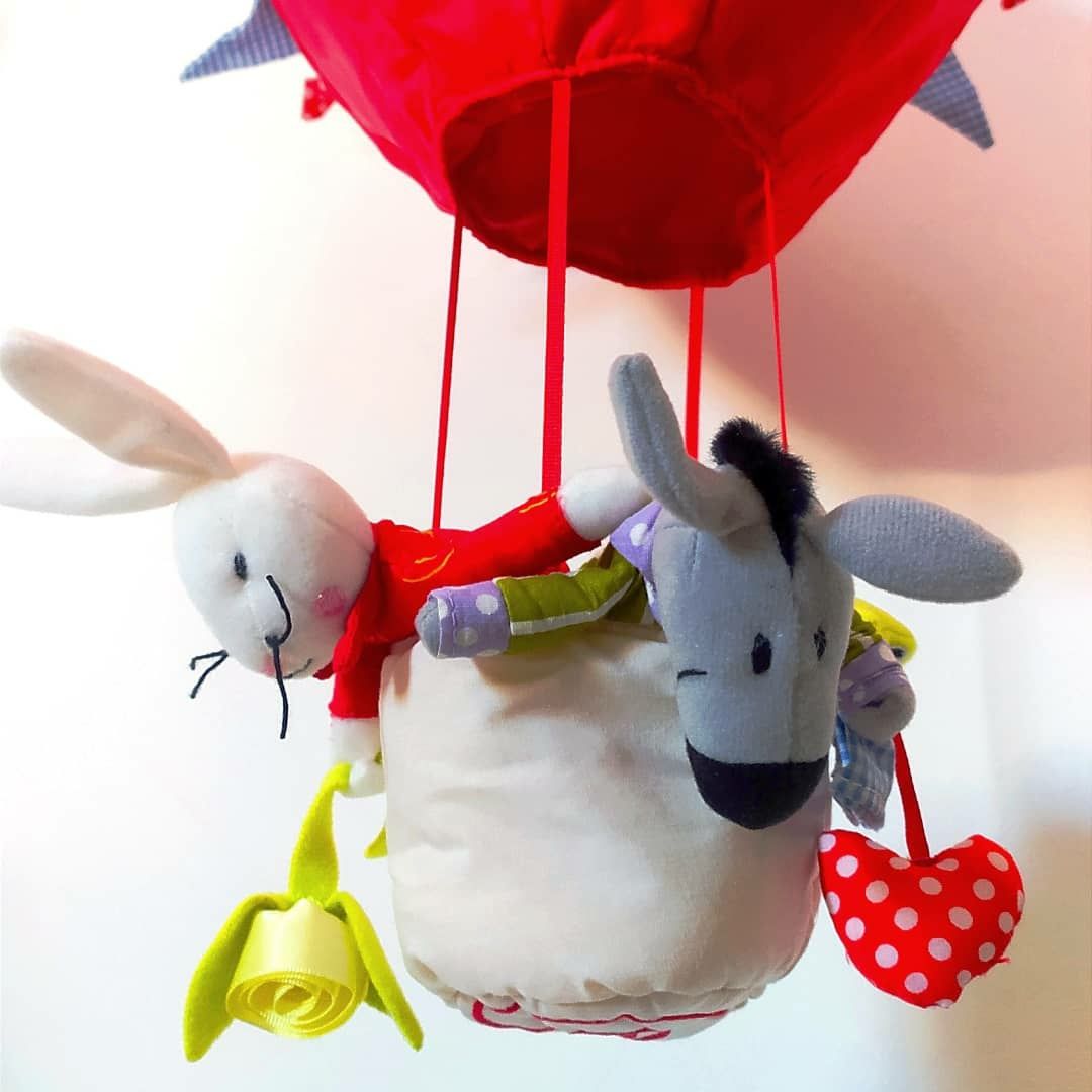 Мобіль повітряна куля іграшка в кроватку дитяча подвеска мобиль