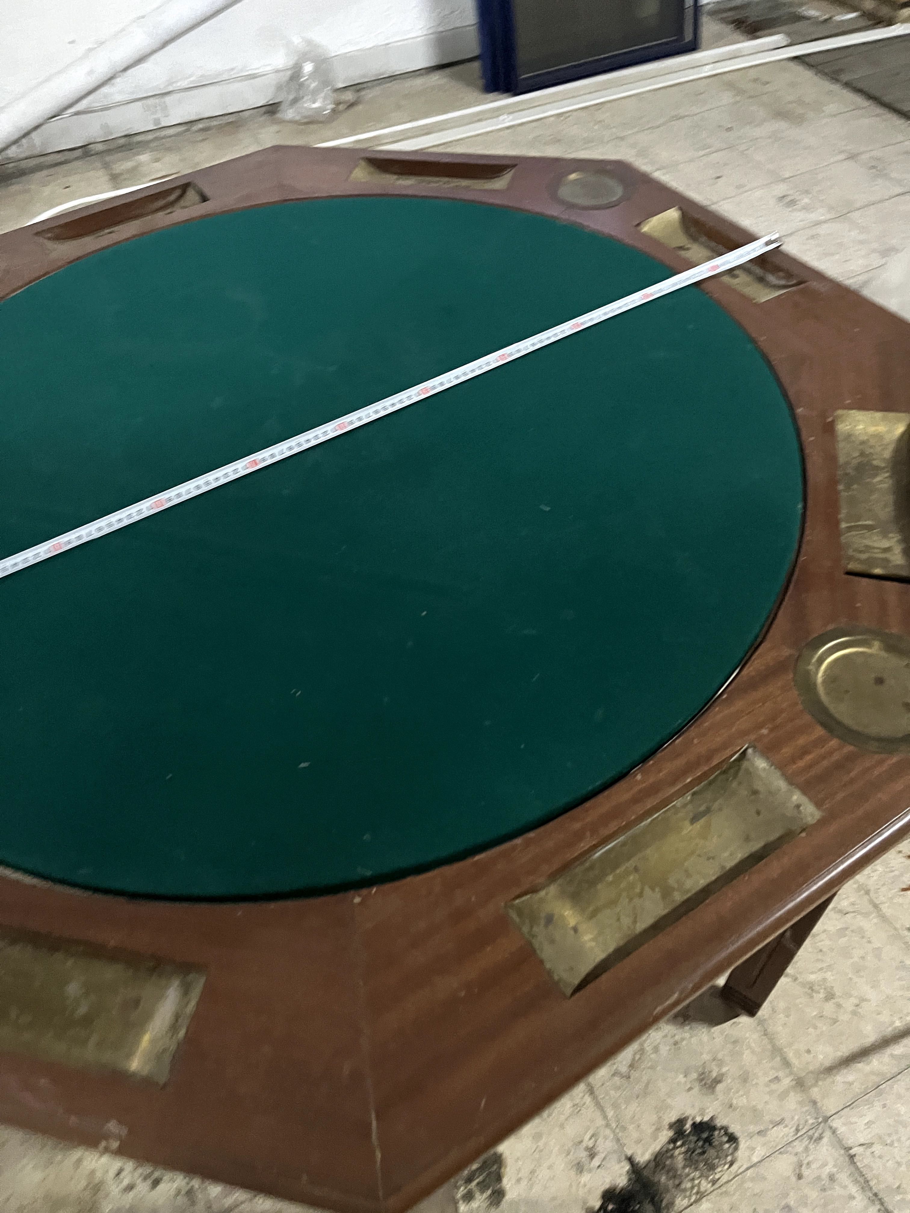 Mesa de jogo Octogonal