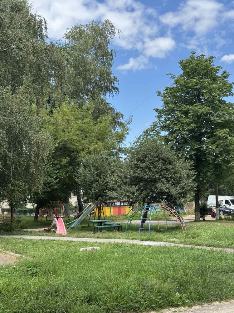 Продаж 3-кімнатної квартири в м. Калуш