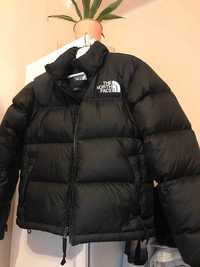 The North Face 1996 Retro Nuptse fekete kabát Rozmiar M