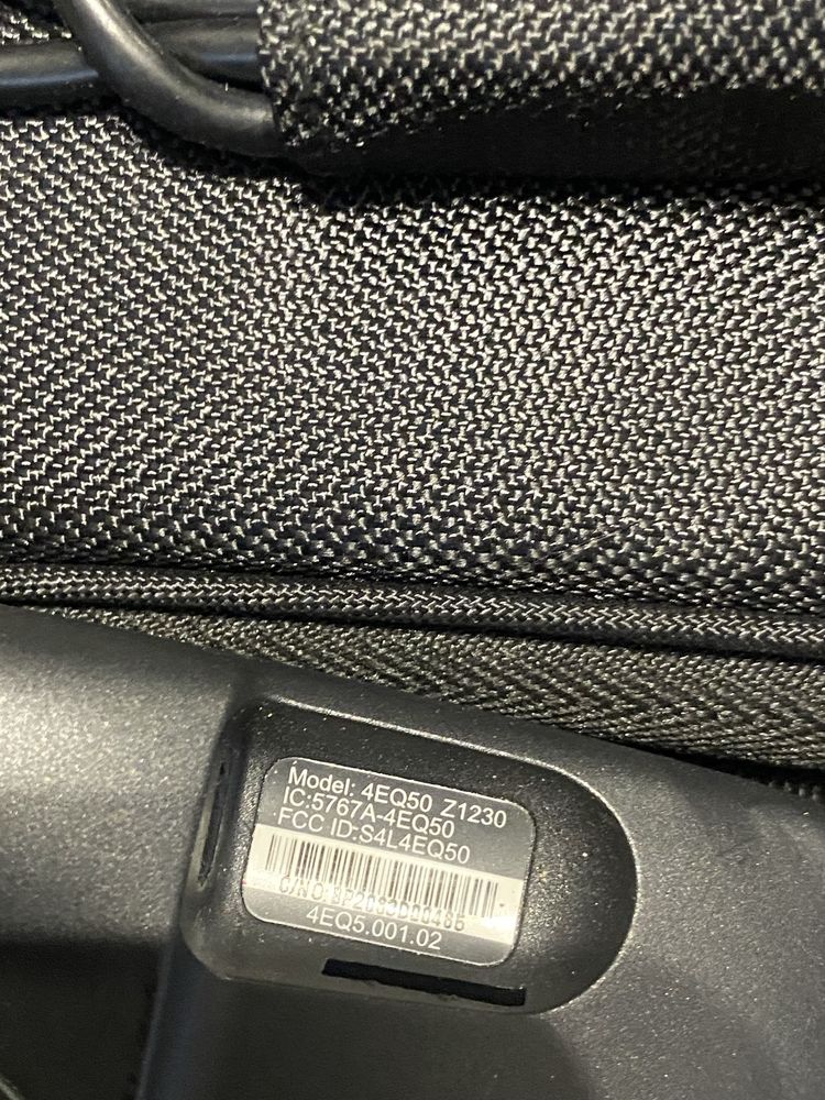 Навигатор TomTom 4EQ50