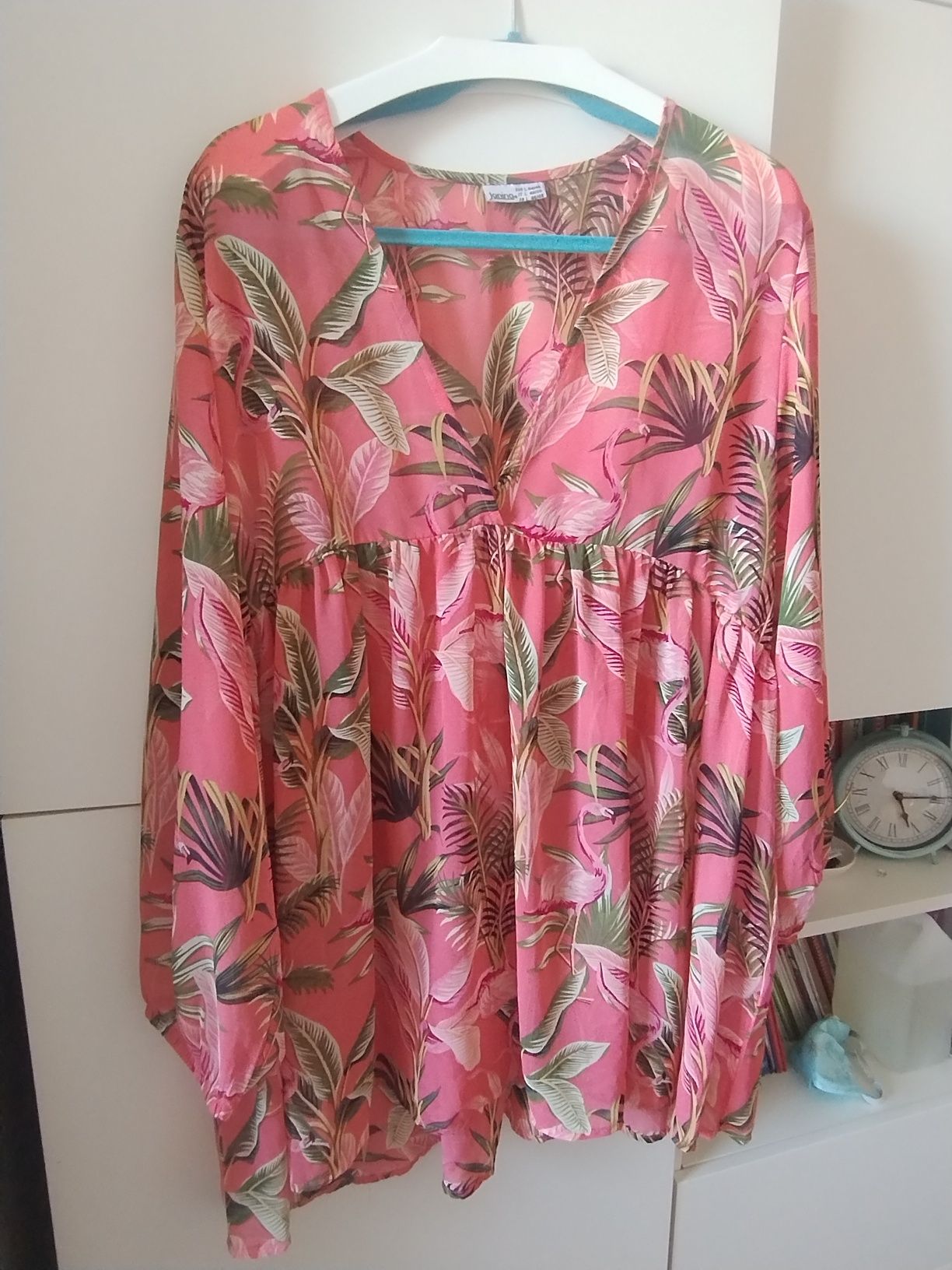 Letnia bluzka oversize 46 piękny kolot