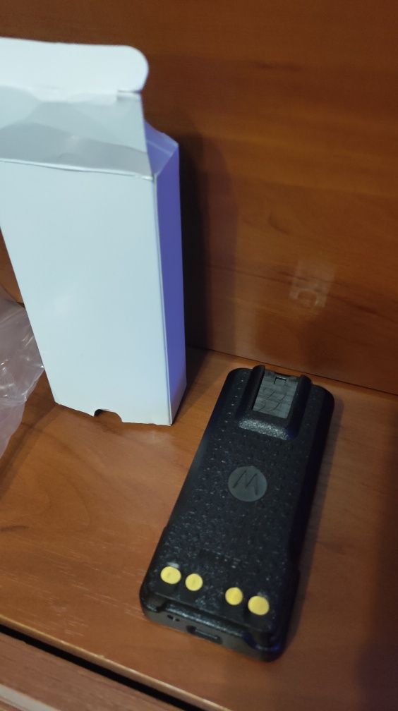 Продаю 1 аккумулятор для радиостанций Motorola :